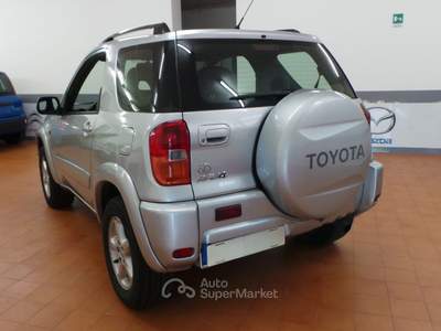 Toyota RAV4 vettura tenuta molto bne Argento usata Dormelletto