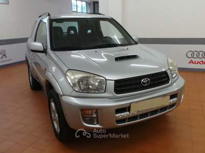Toyota RAV4 vettura tenuta molto bne Argento usata Dormelletto