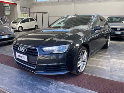 Audi A4 Avant 2.0 TDI 150 CV S tronic Business Nero usata Caronno Pertusella