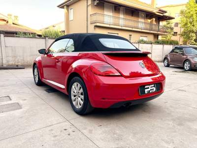 Volkswagen Maggiolino Maggiolino Cabrio 1.2 Tsi 105cv Design Rosso usata Seregno