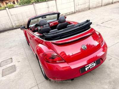 Volkswagen Maggiolino Maggiolino Cabrio 1.2 Tsi 105cv Design Rosso usata Seregno