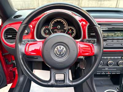 Volkswagen Maggiolino Maggiolino Cabrio 1.2 Tsi 105cv Design Rosso usata Seregno
