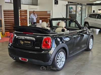 MINI Cooper Mini Cooper Cabrio 1.5 Boost Nero usata Pistoia