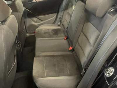 Volkswagen Golf 1.6 TDI DPF 5p. Highline Nero usata Casteggio