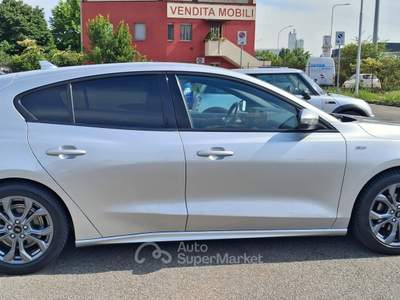 Ford Focus FOCUS ECOBOOST 1.0 HBRID STline 150cv Argento usata Pioltello