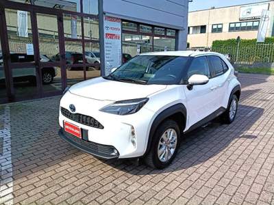 Toyota Yaris Cross 1.5 Hybrid 5p. E-CVT Business Bianco usata Vignate