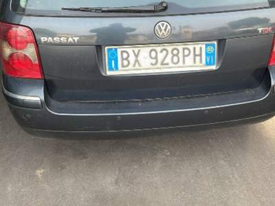 Volkswagen Passat 1.9 TDI/101 CV Var. Business Grigio usata Asigliano Veneto