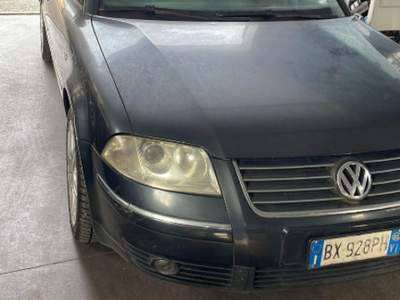 Volkswagen Passat 1.9 TDI/101 CV Var. Business Grigio usata Asigliano Veneto
