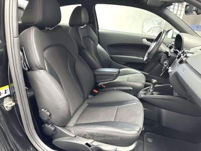 Audi S1 S1 Sportback Quattro, unico proprietario, cronologia tagliandi Nero usata Moncalieri