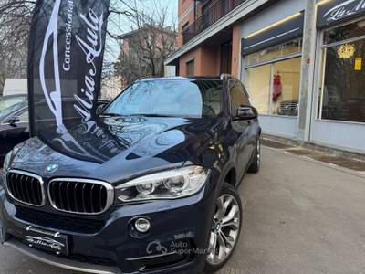 BMW X5 xDrive30d 258CV Luxury Blu/Azzurro usata Torino
