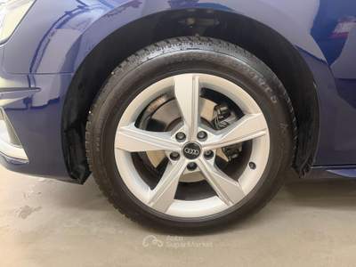 Audi A4 Avant 35 TDI/163 CV S tronic Business Advanced Blu/Azzurro usata Poviglio