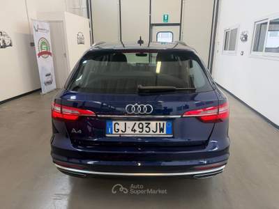 Audi A4 Avant 35 TDI/163 CV S tronic Business Advanced Blu/Azzurro usata Poviglio