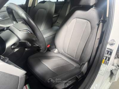 BMW Serie 3 320e 320e Touring Business Advantage Bianco usata Poviglio