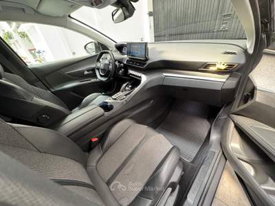 Peugeot 5008 S&S EAT8 Allure Pack Grigio usata Poviglio