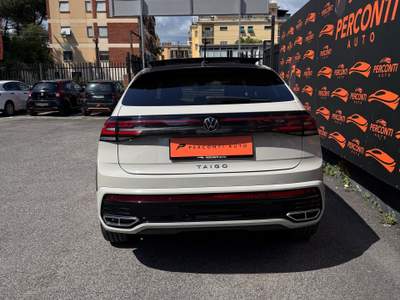 Volkswagen Taigo R Line Version non fumatore Beige usata Roma