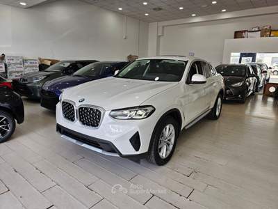 BMW X4 Xdrive 20d mhev Tetto cam Nav PDC Full LED Bianco usata Campi Bisenzio