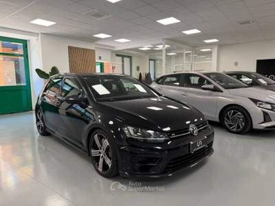 Volkswagen Golf 2.0 tsi R 4motion 5p dsg usata Novara