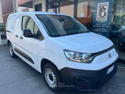 Fiat Doblò Van 1.5 bluehdi 100cv CH1 Bianco usata Castelletto di Branduzzo