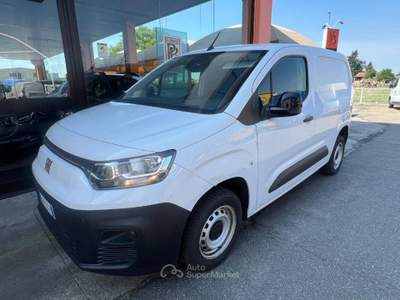 Fiat Doblò Van 1.5 bluehdi 100cv CH1 Bianco usata Castelletto di Branduzzo