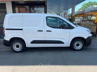 Fiat Doblò Van 1.5 bluehdi 100cv CH1 Bianco usata Castelletto di Branduzzo