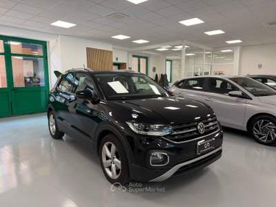 Volkswagen T-Cross 1.0 tsi Advanced 115cv dsg Nero usata Novara