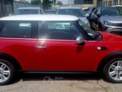 MINI Cooper LA PICCOLA CHE PIACE Rosso usata San Donato Milanese