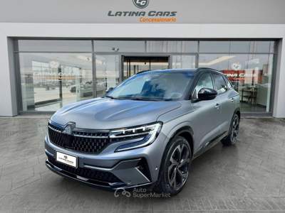Renault Austral 1.2 E-Tech Full Hybrid Techno Esprit Alpine Grigio usata Latina