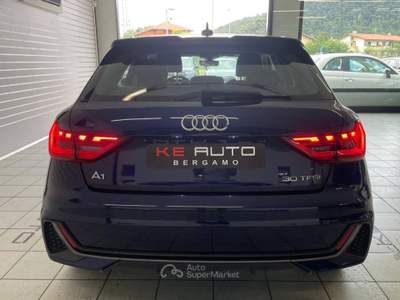 Audi A1 30 1.0 tfsi S line edition 116cv s-tronic Blu/Azzurro usata Mozzo