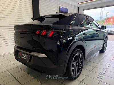 Peugeot 3008 1.2 hybrid Allure 145cv e-dcs6 Nero usata Mozzo
