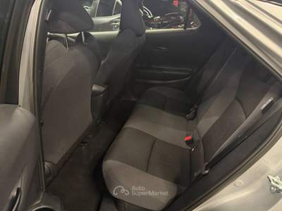 Toyota C-HR 1.8 hev Trend fwd e-cvt Argento usata Mozzo