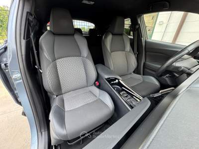Toyota C-HR 1.8 HYBRID LOUNGE E-CVT 122CV Grigio usata Cerignola