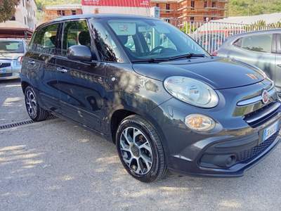 Fiat 500L Condizioni eccellenti Grigio usata Arienzo