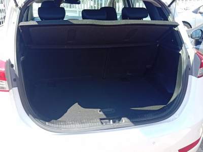 Hyundai ix20 Vettura GPL di serie Bianco usata Arienzo