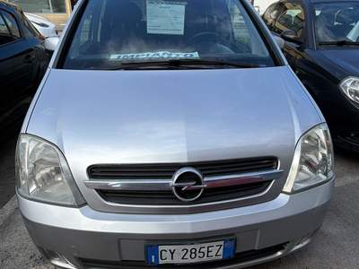 Opel Meriva unico proprietario Argento usata Mondolfo