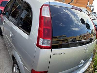 Opel Meriva unico proprietario Argento usata Mondolfo