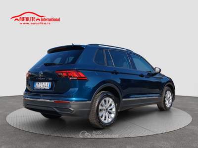 Volkswagen Tiguan 2.0 tdi Life 150cv dsg Blu/Azzurro usata San Zenone degli Ezzelini