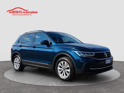 Volkswagen Tiguan 2.0 tdi Life 150cv dsg Blu/Azzurro usata San Zenone degli Ezzelini