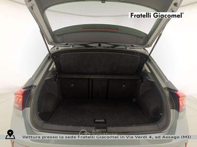 Volkswagen T-Roc 1.0 tsi style 115cv Argento usata Assago