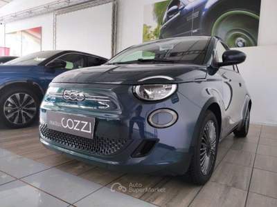 Fiat 500  - 500e berlina 42 kwh la prima Blu/Azzurro usata LEGNANO