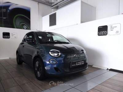 Fiat 500  - 500e berlina 42 kwh la prima Blu/Azzurro usata LEGNANO