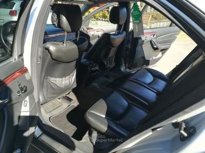 Mercedes-Benz Classe S Auto sempre in box, non fumatore, veicolo pronto da usare Argento usata Voghera