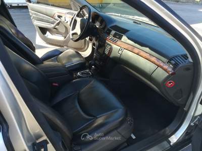 Mercedes-Benz Classe S Auto sempre in box, non fumatore, veicolo pronto da usare Argento usata Voghera