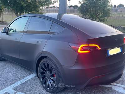 Tesla Model Y Perfetta usata Scafati