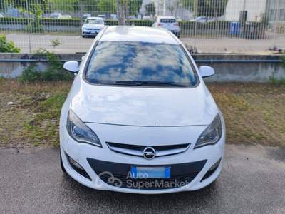 Opel Astra Full optional con autoradio touch Android Car play Bianco usata Pontinia
