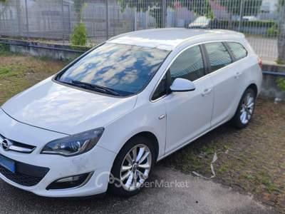 Opel Astra Full optional con autoradio touch Android Car play Bianco usata Pontinia