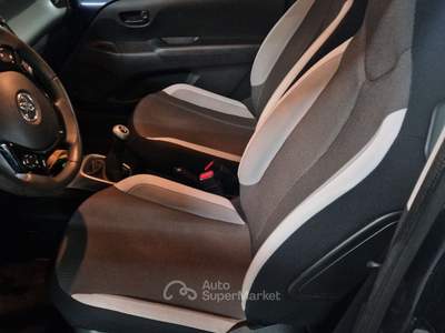 Toyota Aygo AYGO X-PLAY 3 PORTE UNICO PROPRIETARIO Blu/Azzurro usata Roma