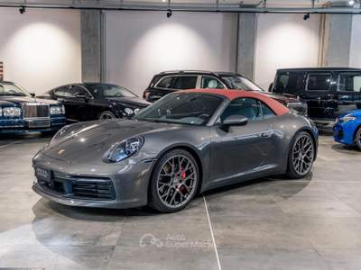 Porsche 911 Carrera 4S Cabriolet* Grigio usata MILANO Porsche 911 Carrera 4S Cabriolet* Grigio usata MILANO