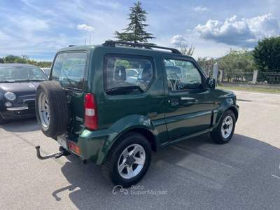 Suzuki Jimny 1.5 DDiS cat 4WD JLX Verde usata Alife