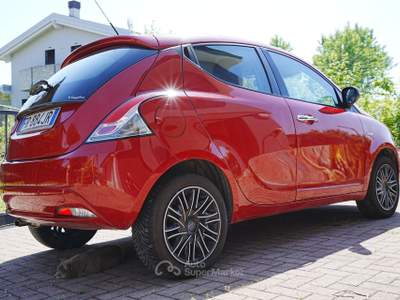 Lancia Ypsilon gold Rosso usata Sacile