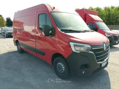 Renault Master T33 2.3 dCi 135 Rosso usata Pordenone
